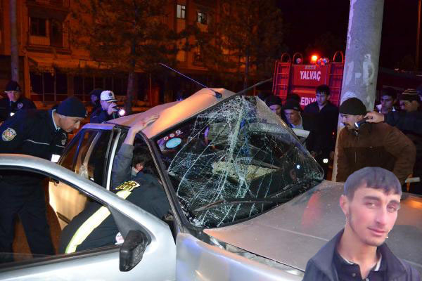 Yaar Ceylan Trafik Kazas Geirdi!